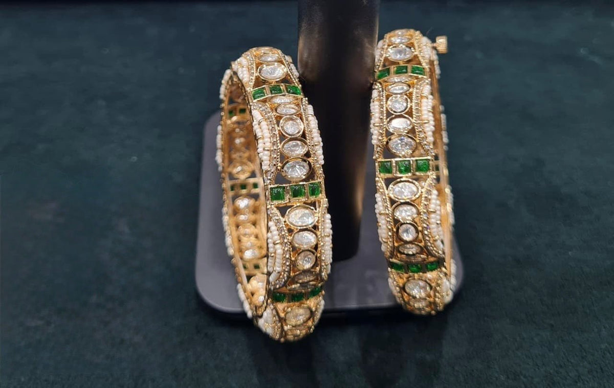 Kundan Bangles 06025 - KRISHNA'S SWETA JEWELLERY