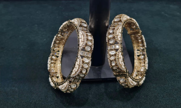 Kundan Bangles 06025 - KRISHNA'S SWETA JEWELLERY