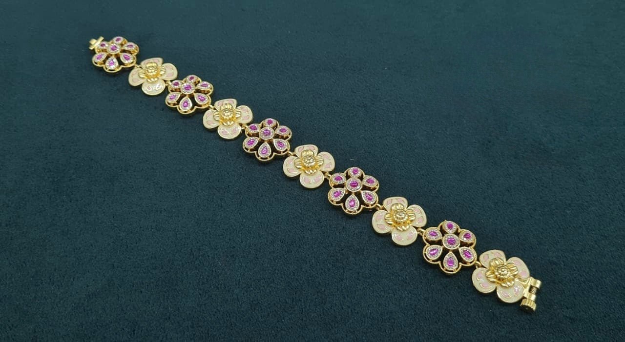 Kundan Bracelet 05844 - KRISHNA'S SWETA JEWELLERY