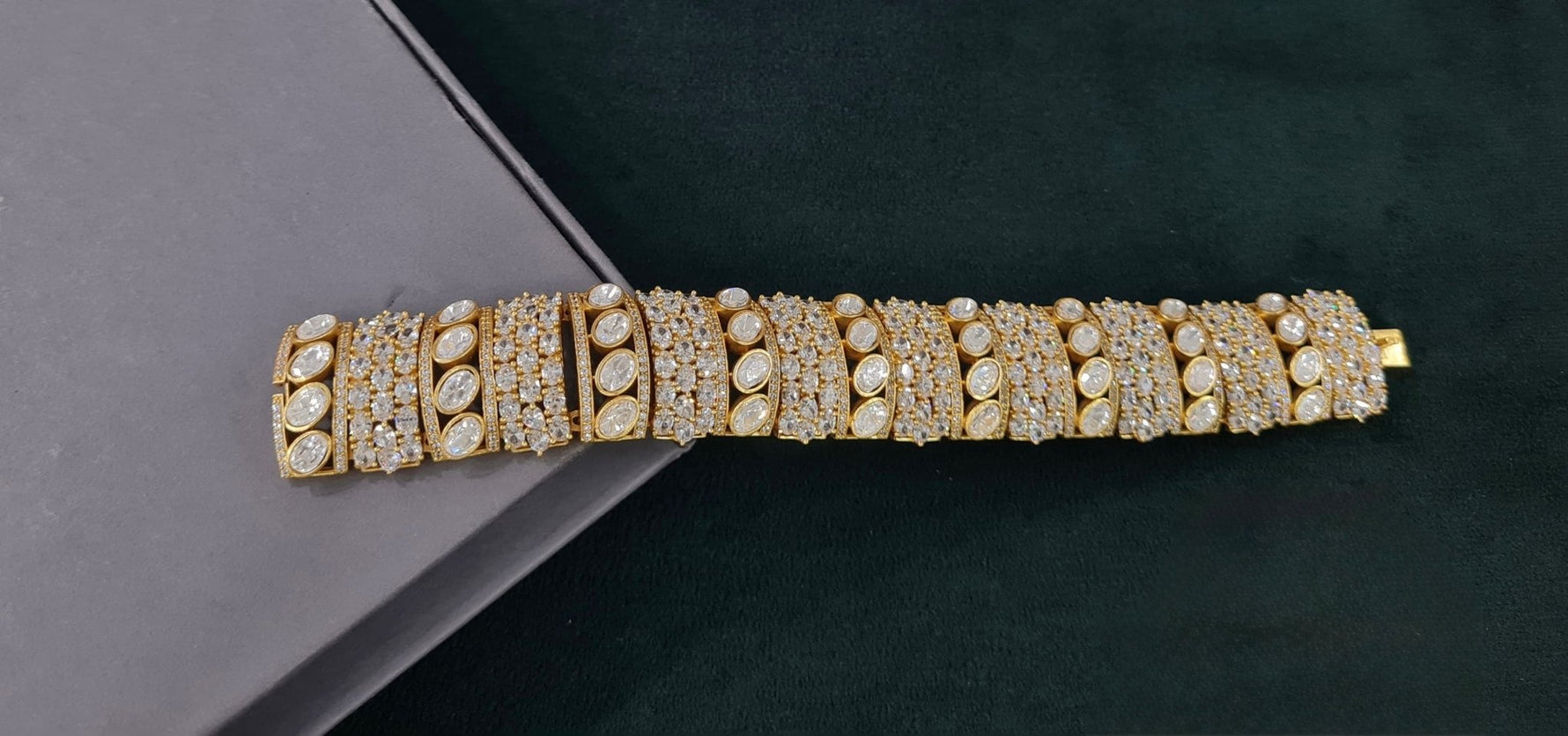 Kundan Bracelet 06434 - KRISHNA'S SWETA JEWELLERY