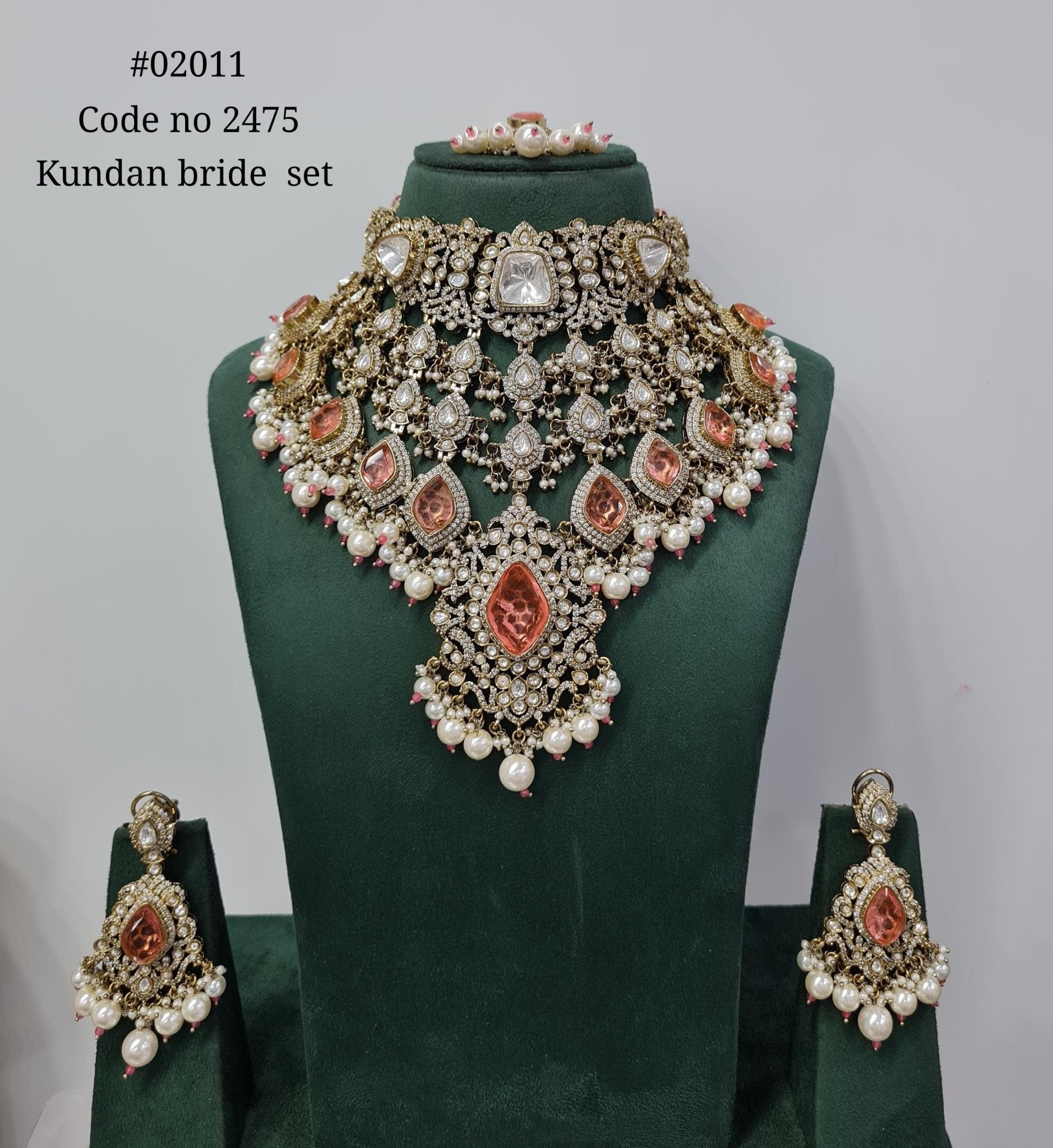 Kundan bride set 02011 - KRISHNA'S SWETA JEWELLERY