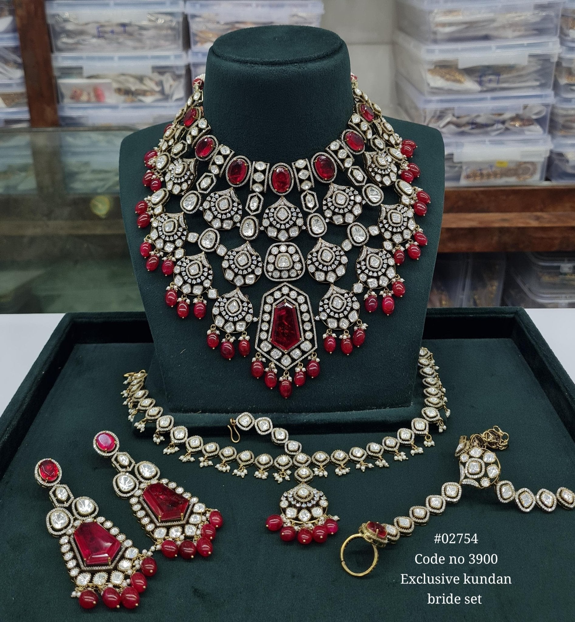 Kundan bride set 02754 - KRISHNA'S SWETA JEWELLERY