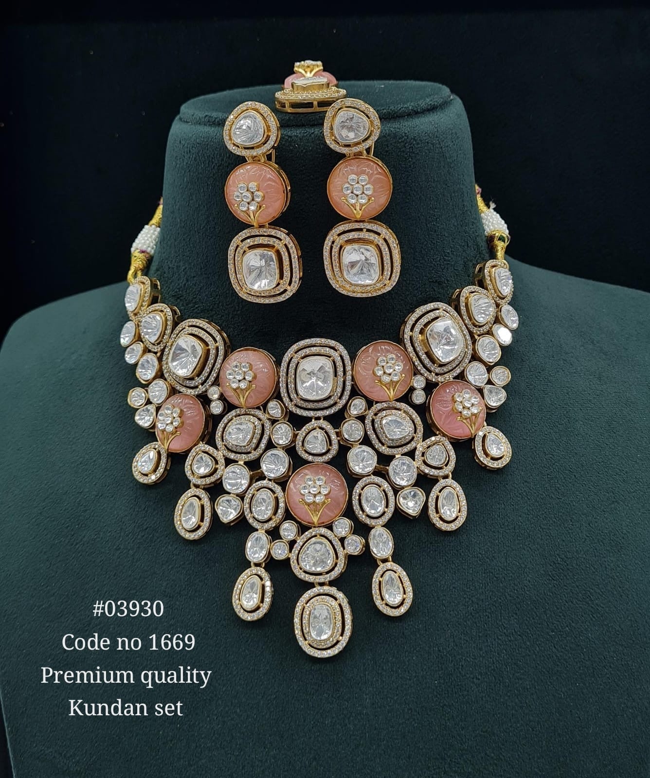 Kundan Bride Set 03930 - KRISHNA'S SWETA JEWELLERY