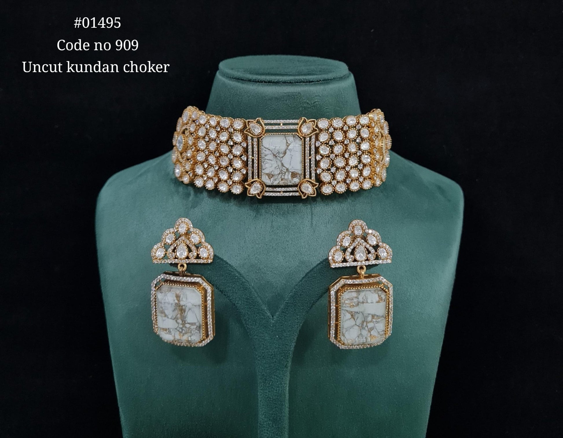 Kundan choker 01495 - KRISHNA'S SWETA JEWELLERY