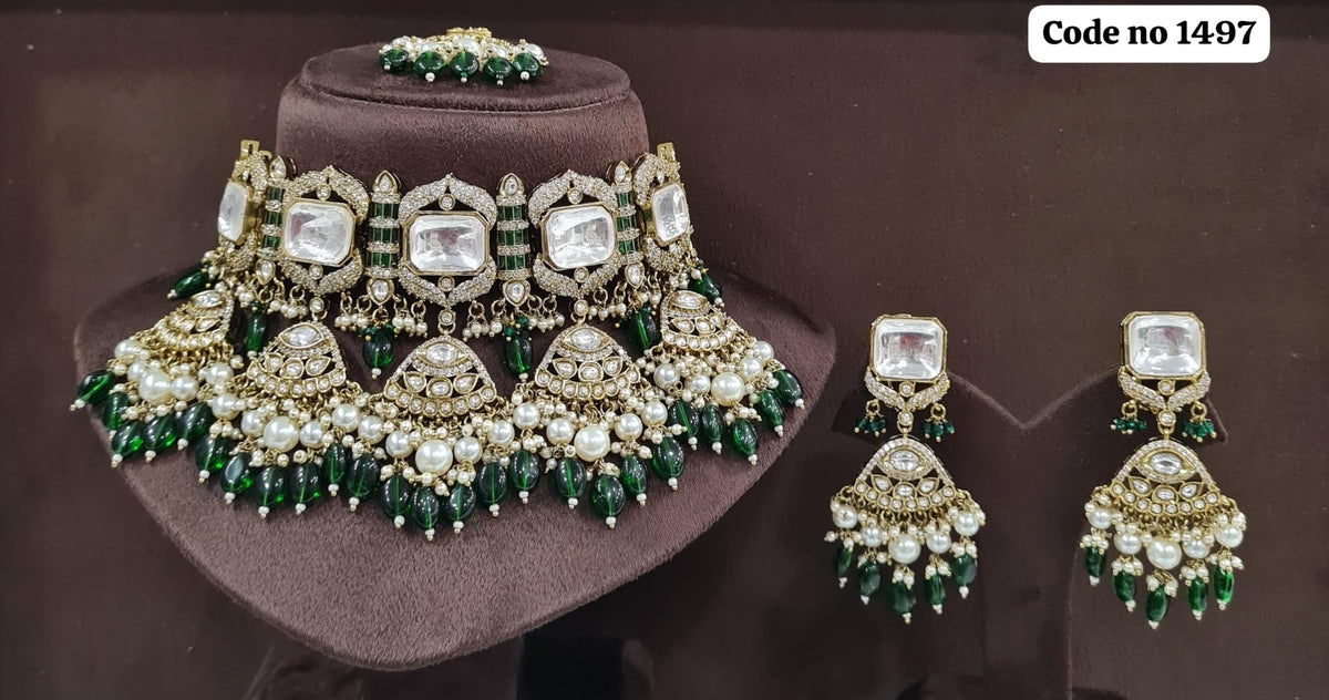 Kundan choker 01719 - KRISHNA'S SWETA JEWELLERY