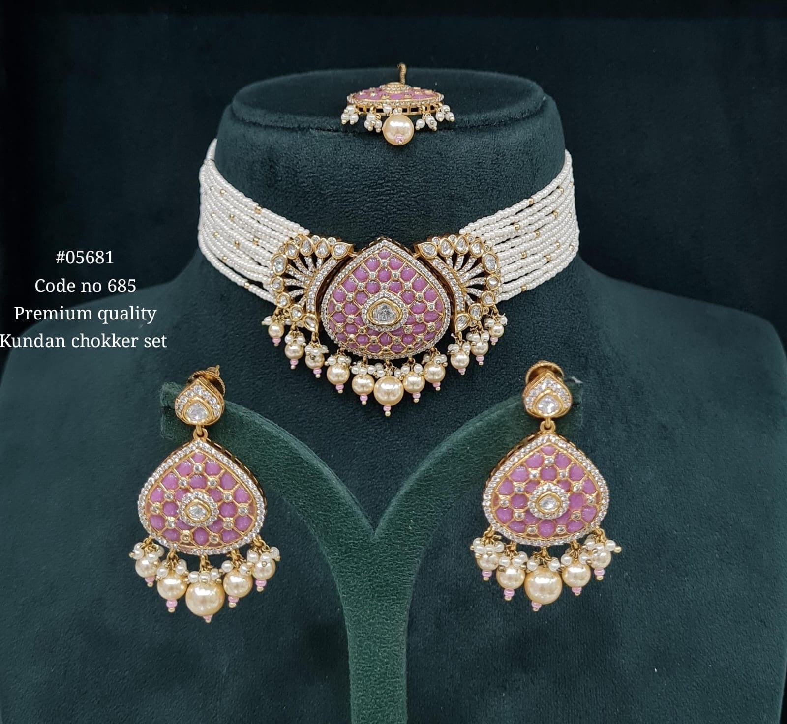 Kundan Choker 05681 - KRISHNA'S SWETA JEWELLERY