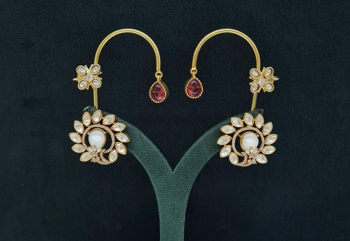 Kundan Earcuff 07567 - KRISHNA'S SWETA JEWELLERY