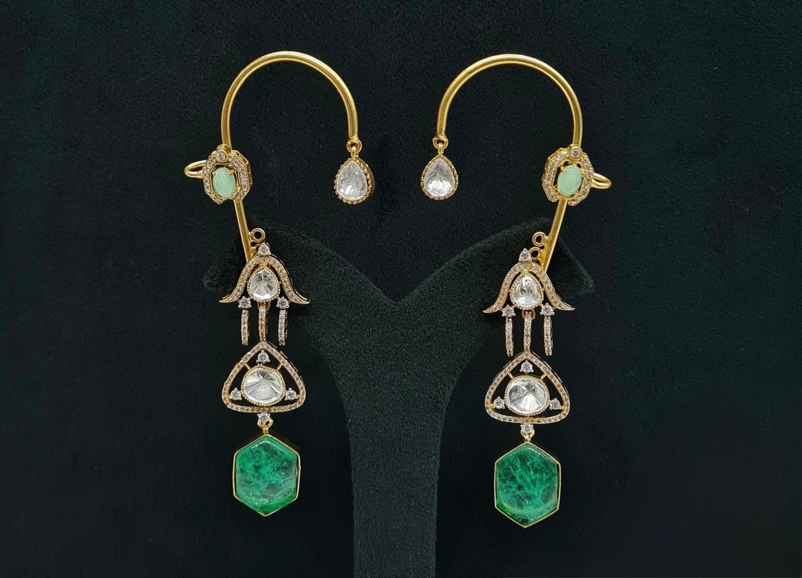 Kundan Earcuff 08063 - KRISHNA'S SWETA JEWELLERY