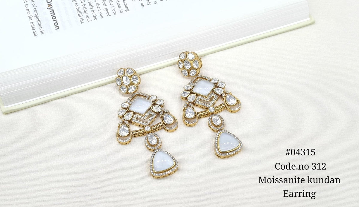 Kundan Earring 04315 - KRISHNA'S SWETA JEWELLERY