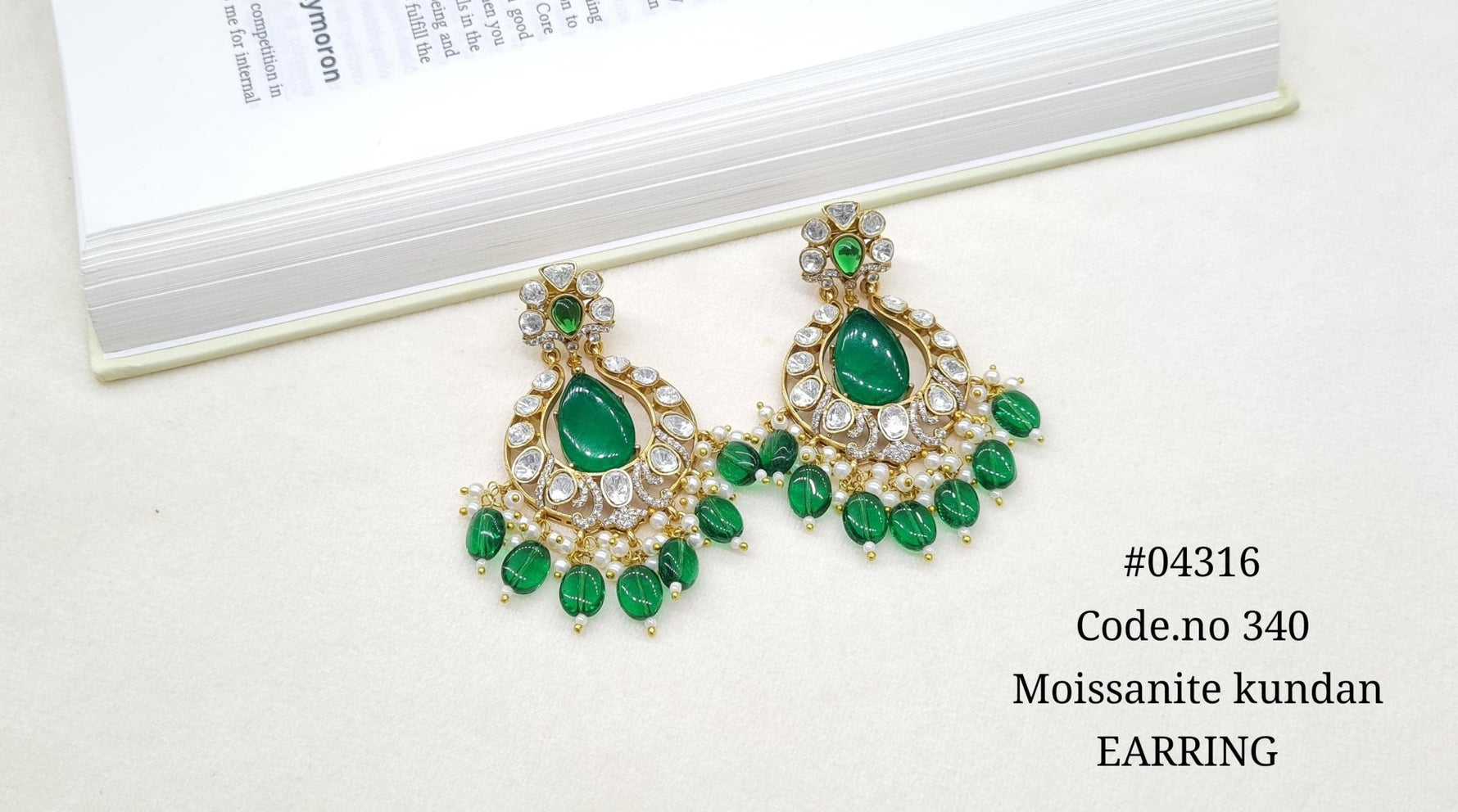 Kundan Earring 04316 - KRISHNA'S SWETA JEWELLERY