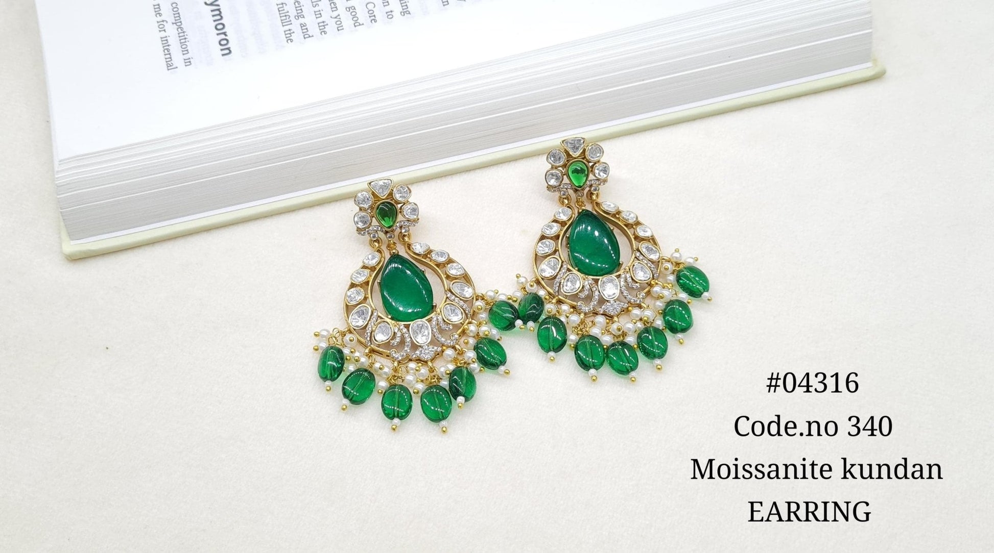 Kundan Earring 04316 - KRISHNA'S SWETA JEWELLERY