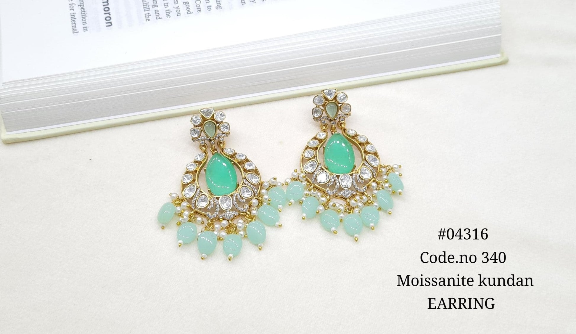 Kundan Earring 04316 - KRISHNA'S SWETA JEWELLERY