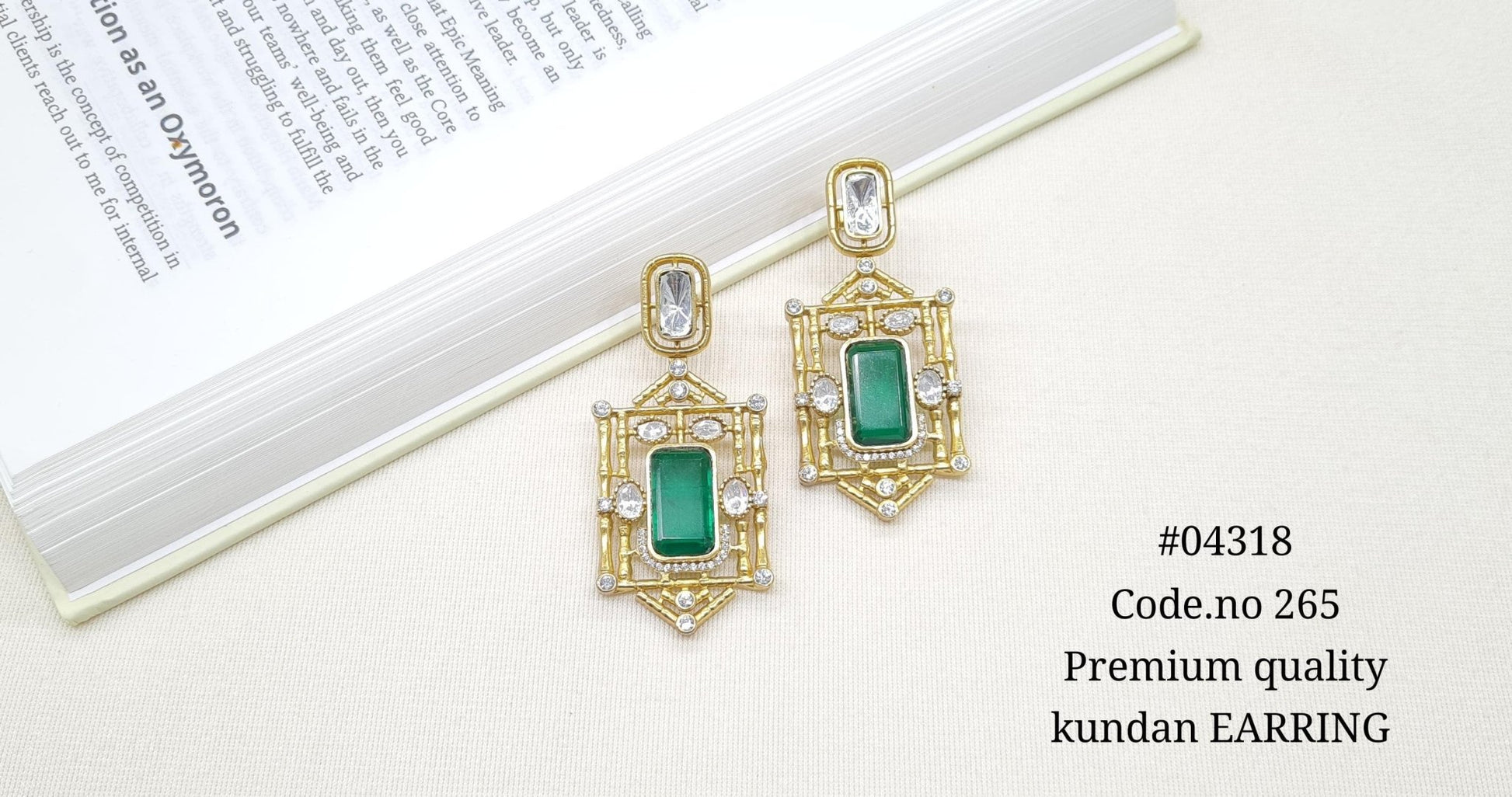 Kundan Earring 04318 - KRISHNA'S SWETA JEWELLERY