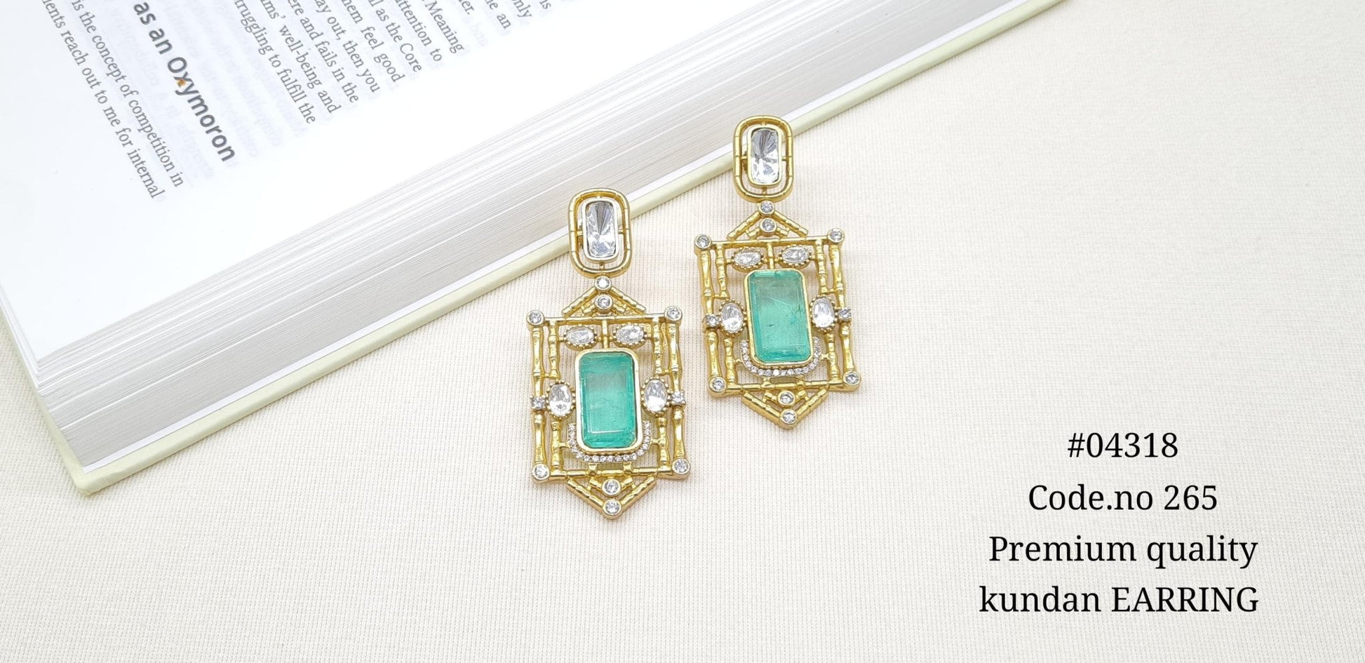 Kundan Earring 04318 - KRISHNA'S SWETA JEWELLERY