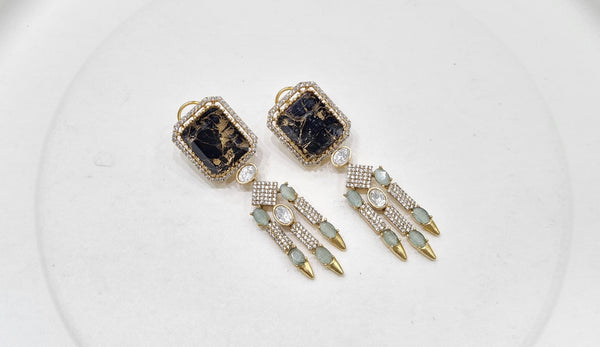 Kundan earrings 00560 - KRISHNA'S SWETA JEWELLERY