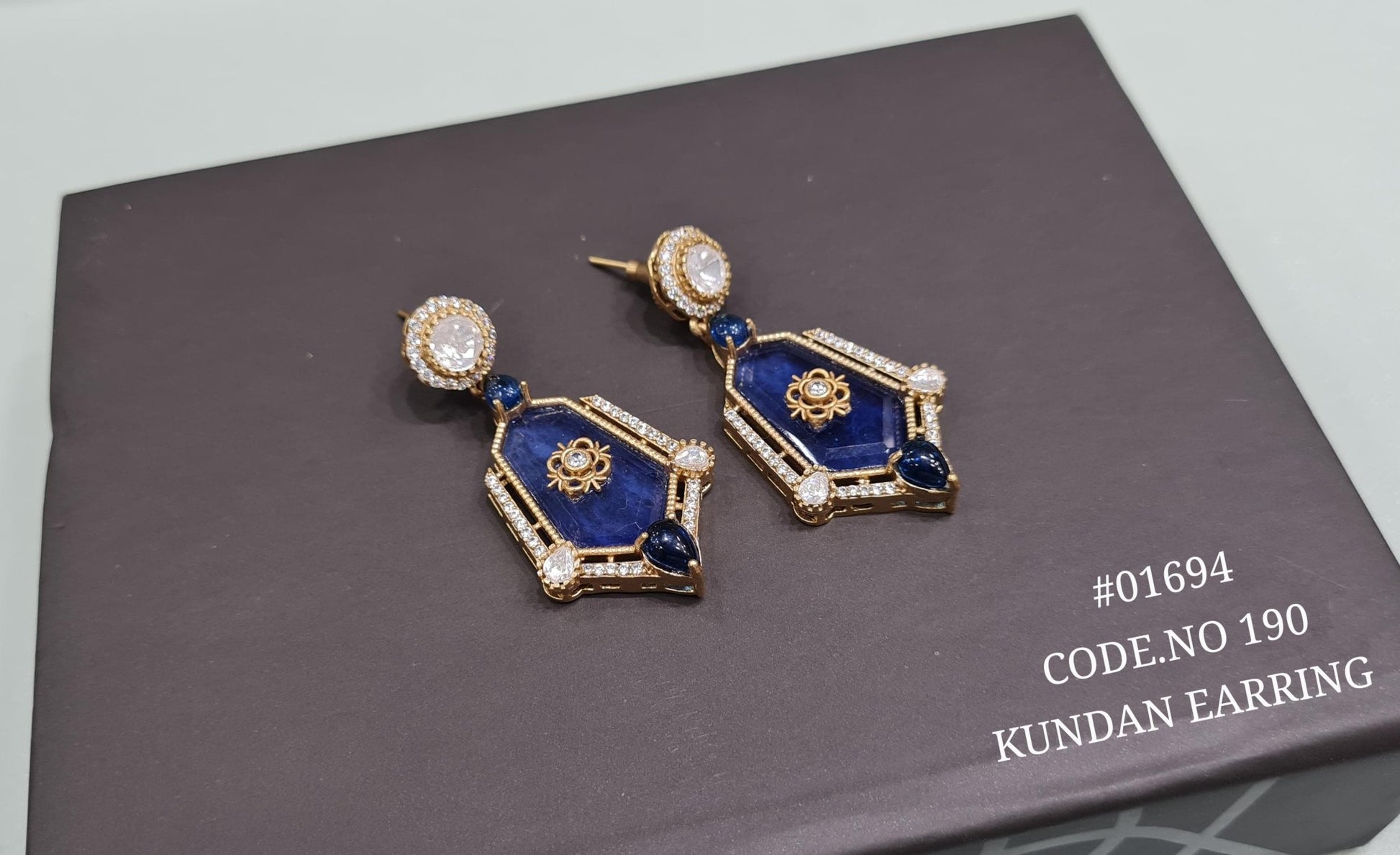 Kundan earrings 01694 - KRISHNA'S SWETA JEWELLERY