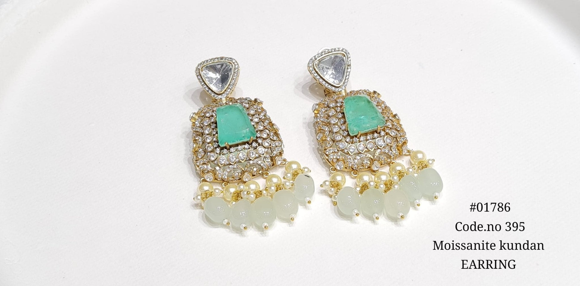 Kundan earrings 01786 - KRISHNA'S SWETA JEWELLERY