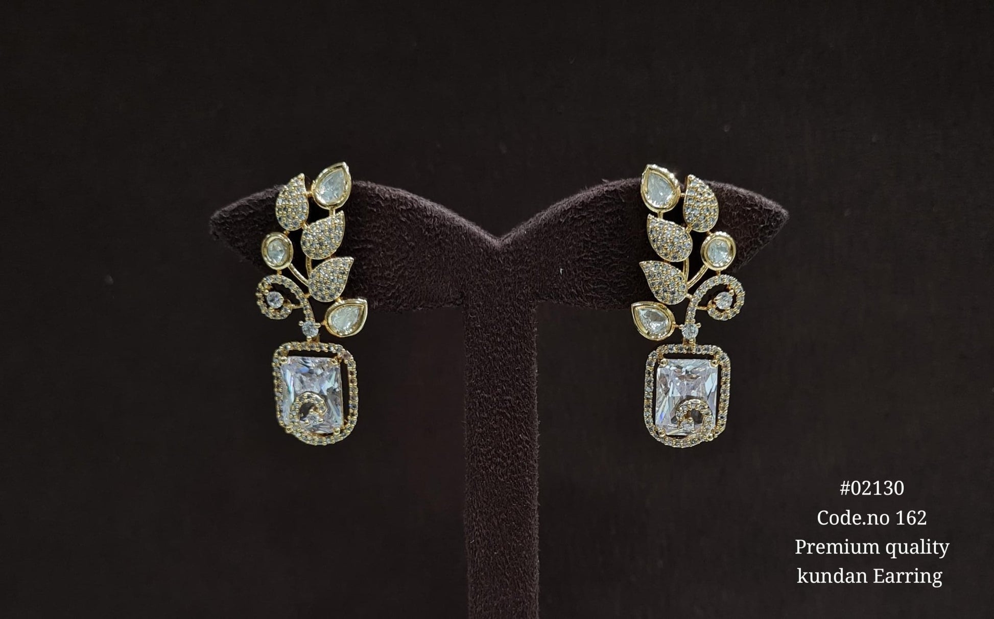 Kundan earrings 02130 - KRISHNA'S SWETA JEWELLERY