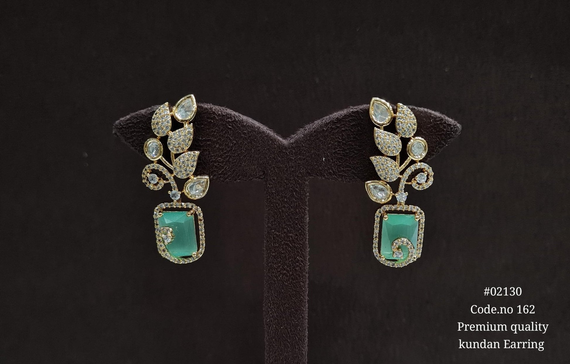 Kundan earrings 02130 - KRISHNA'S SWETA JEWELLERY