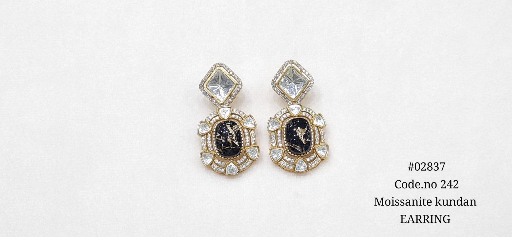 Kundan Earrings 02637 - KRISHNA'S SWETA JEWELLERY