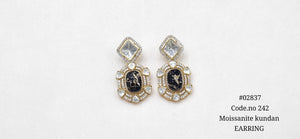 Kundan Earrings 02637 - KRISHNA'S SWETA JEWELLERY