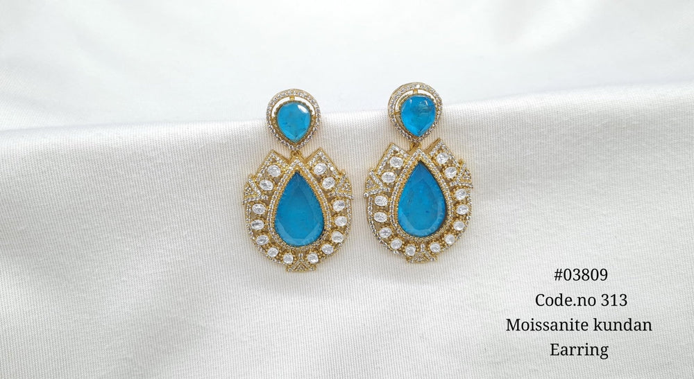 Kundan Earrings 03809 - KRISHNA'S SWETA JEWELLERY