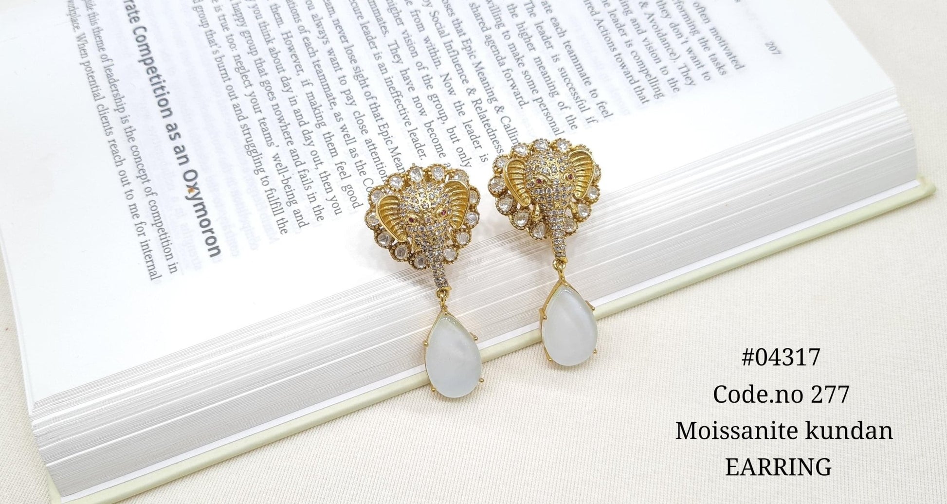 Kundan Earrings 04317 - KRISHNA'S SWETA JEWELLERY