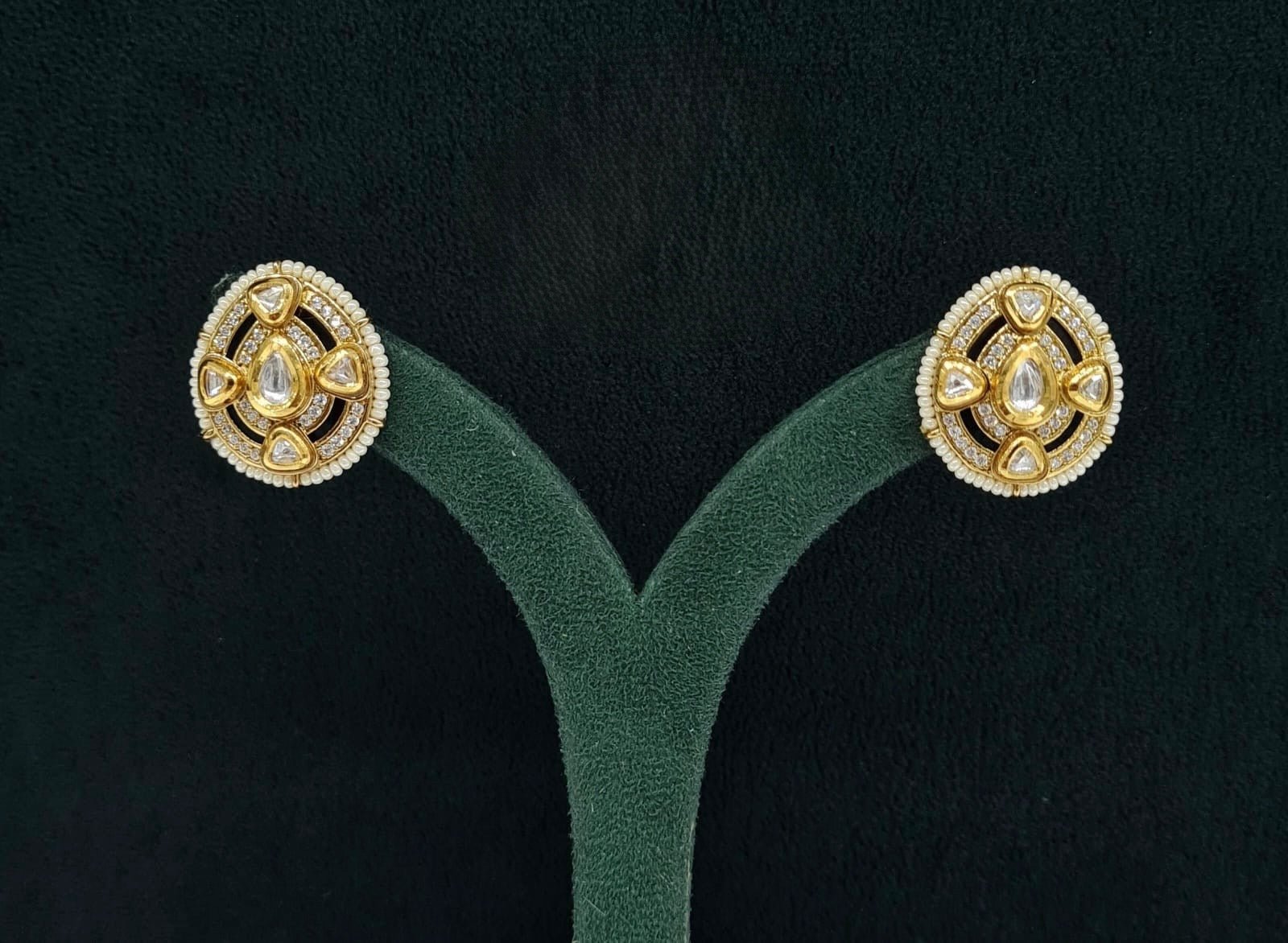 Kundan Earrings 06798 - KRISHNA'S SWETA JEWELLERY