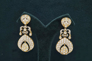 Kundan Earrings 07604 - KRISHNA'S SWETA JEWELLERY