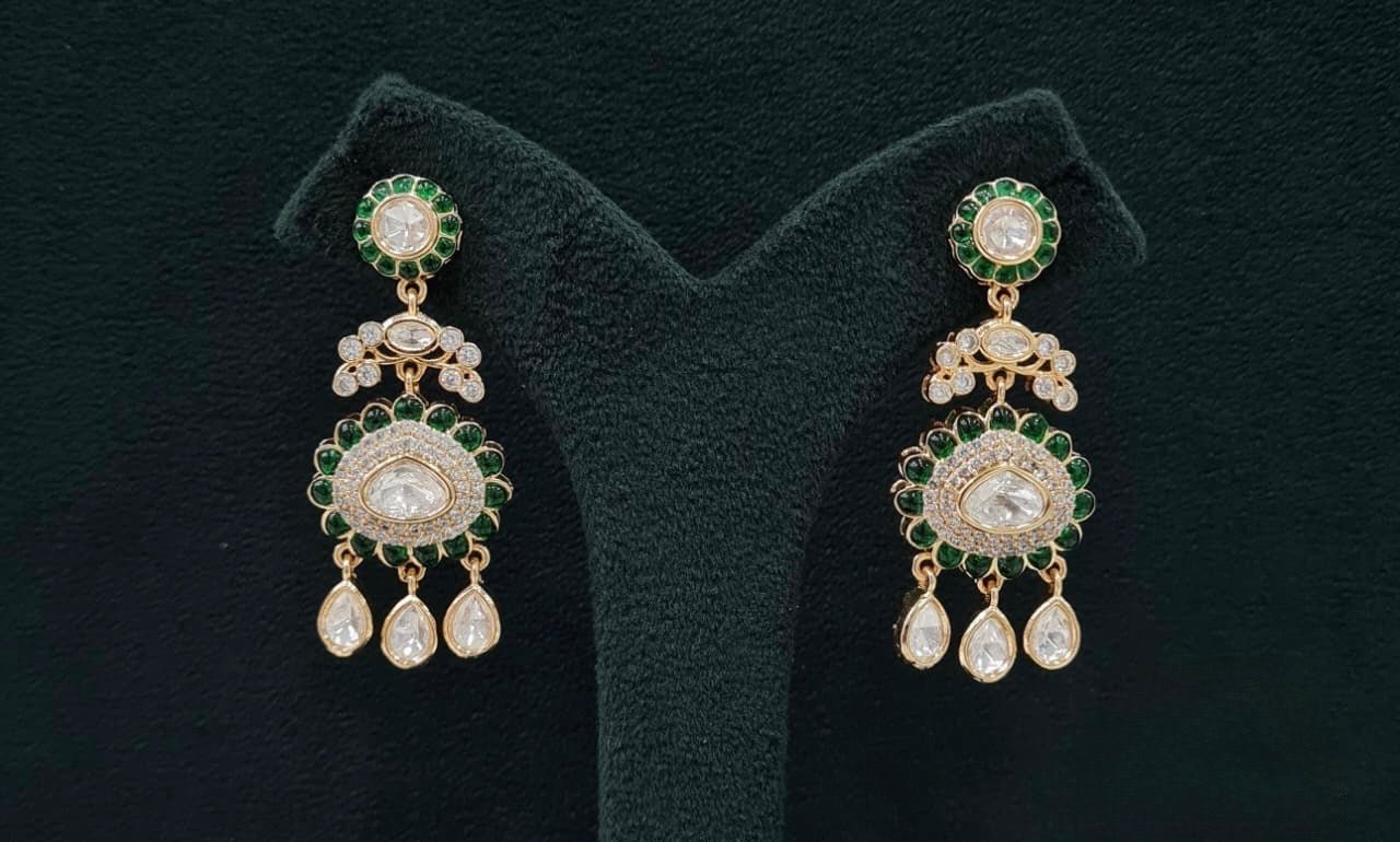 Kundan Earrings 07609 - KRISHNA'S SWETA JEWELLERY