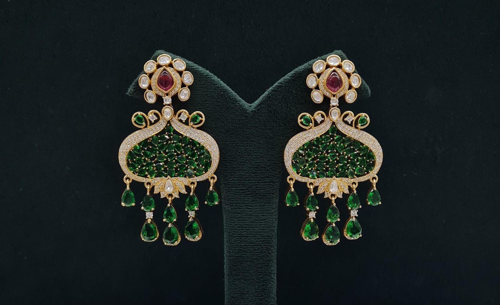 Kundan Earrings 08202 - KRISHNA'S SWETA JEWELLERY