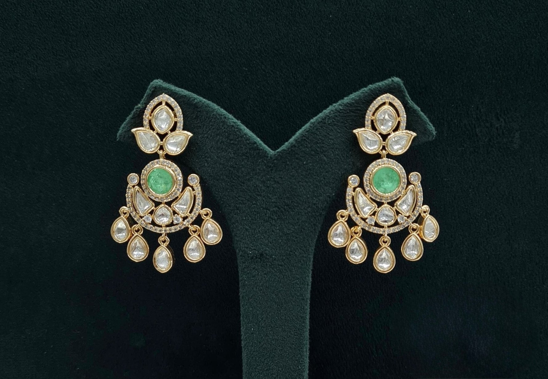 Kundan Earrings 08897 - KRISHNA'S SWETA JEWELLERY