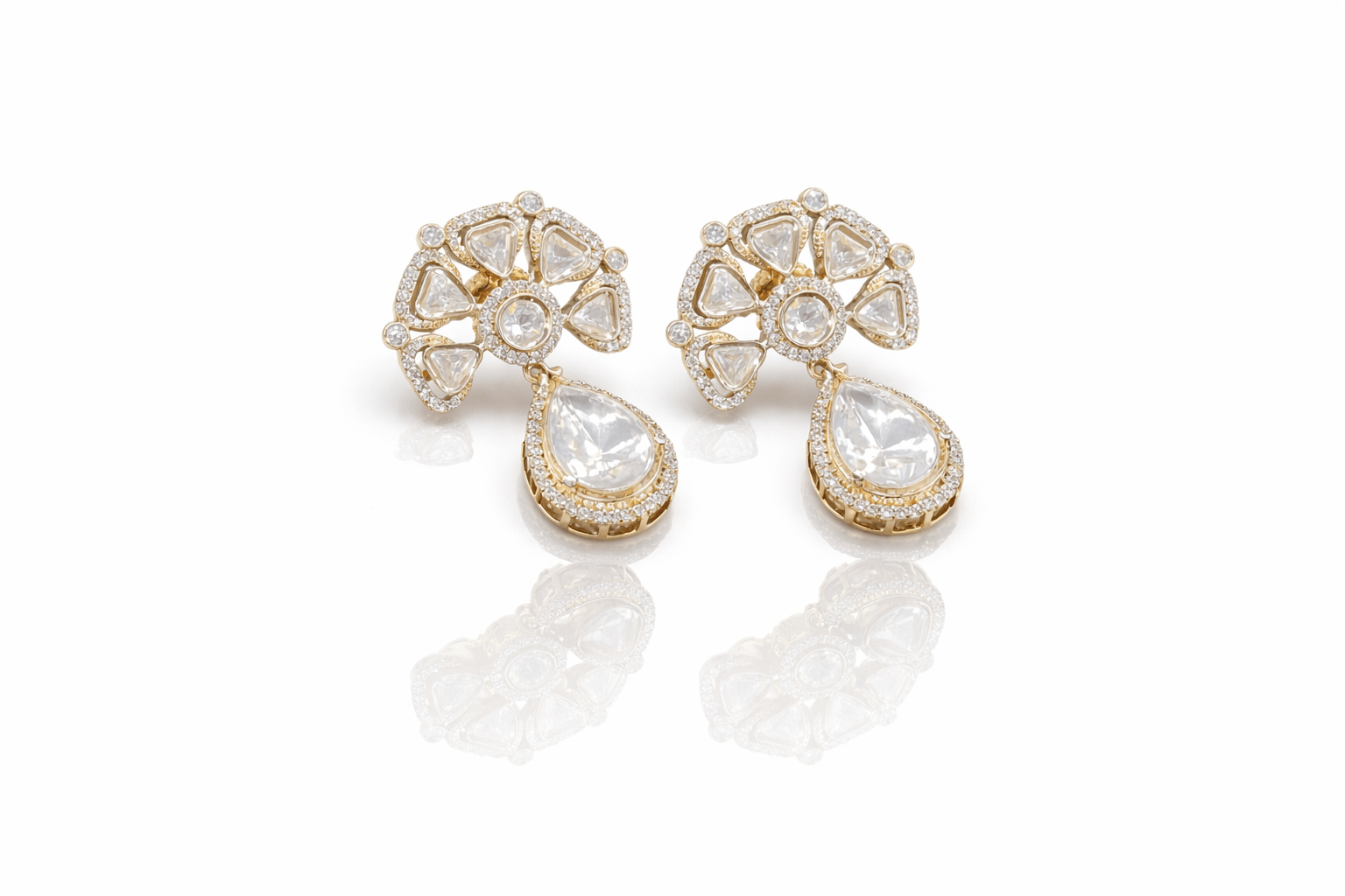 Kundan Earrings 09254 - KRISHNA'S SWETA JEWELLERY
