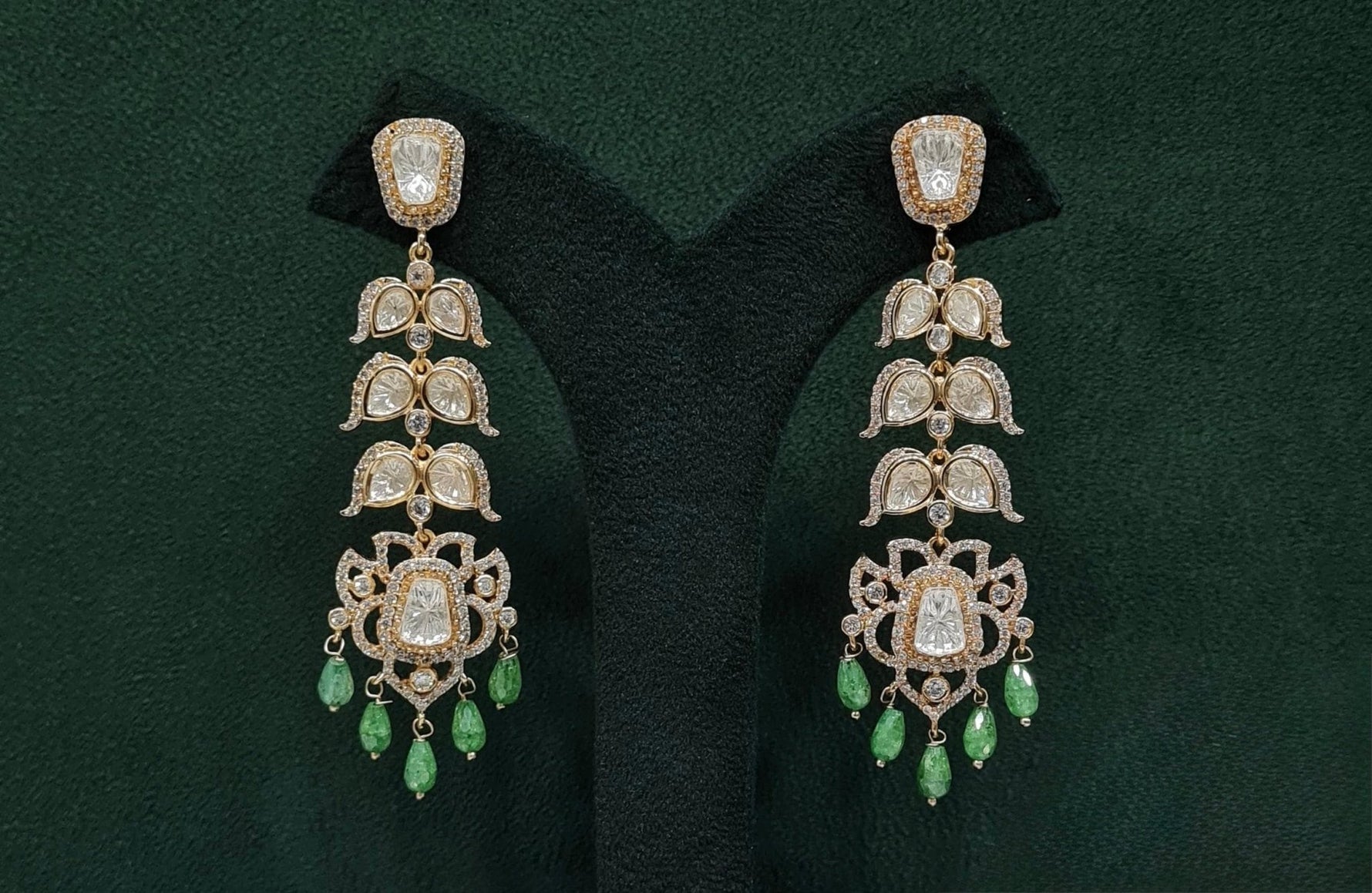 Kundan Earrings 09675 - KRISHNA'S SWETA JEWELLERY
