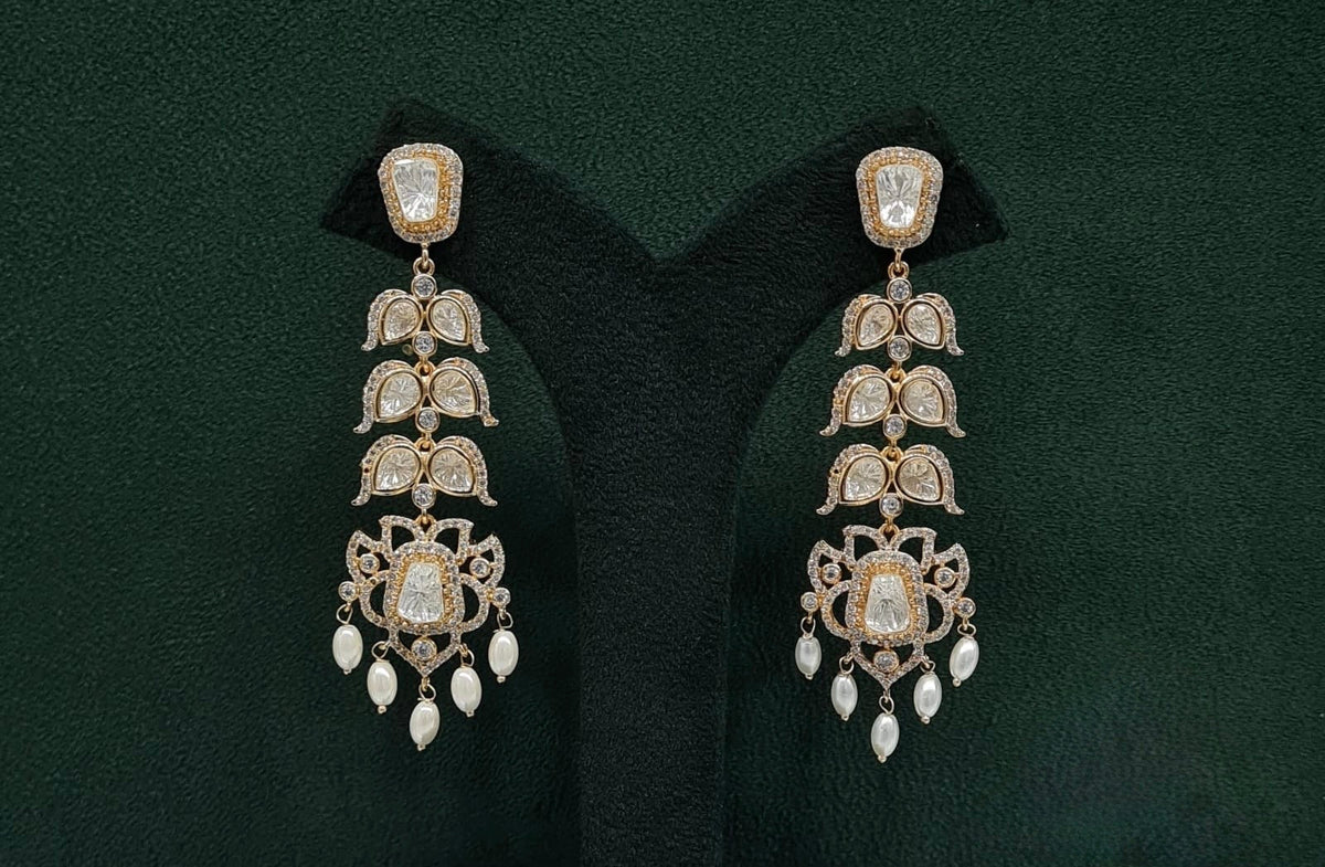 Kundan Earrings 09675 - KRISHNA'S SWETA JEWELLERY