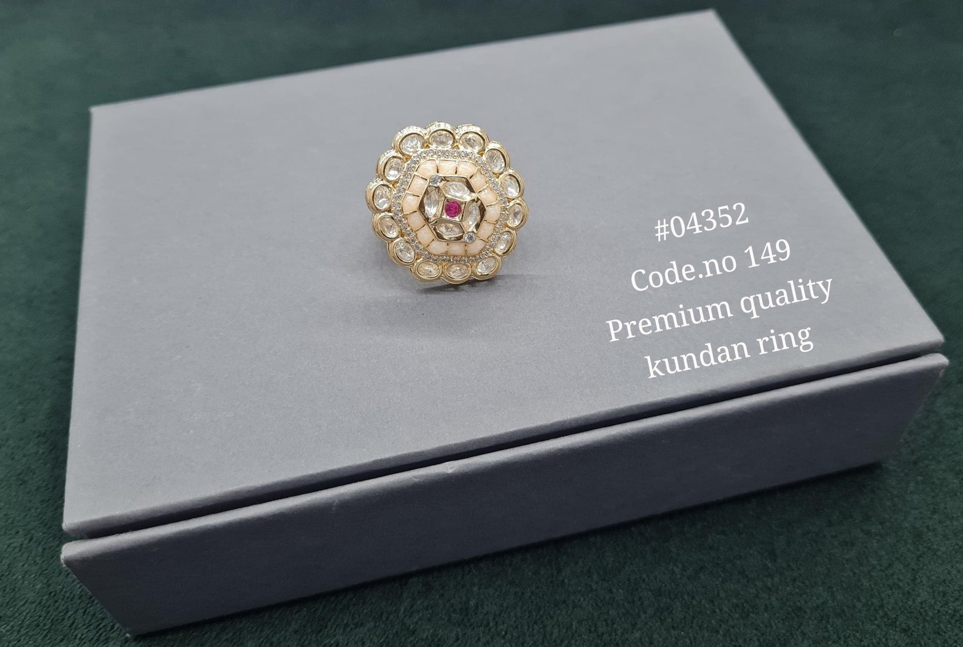 Kundan Fingerring 04352 - KRISHNA'S SWETA JEWELLERY