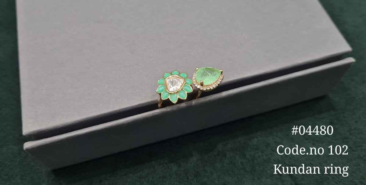 Kundan Fingerring 04480 - KRISHNA'S SWETA JEWELLERY
