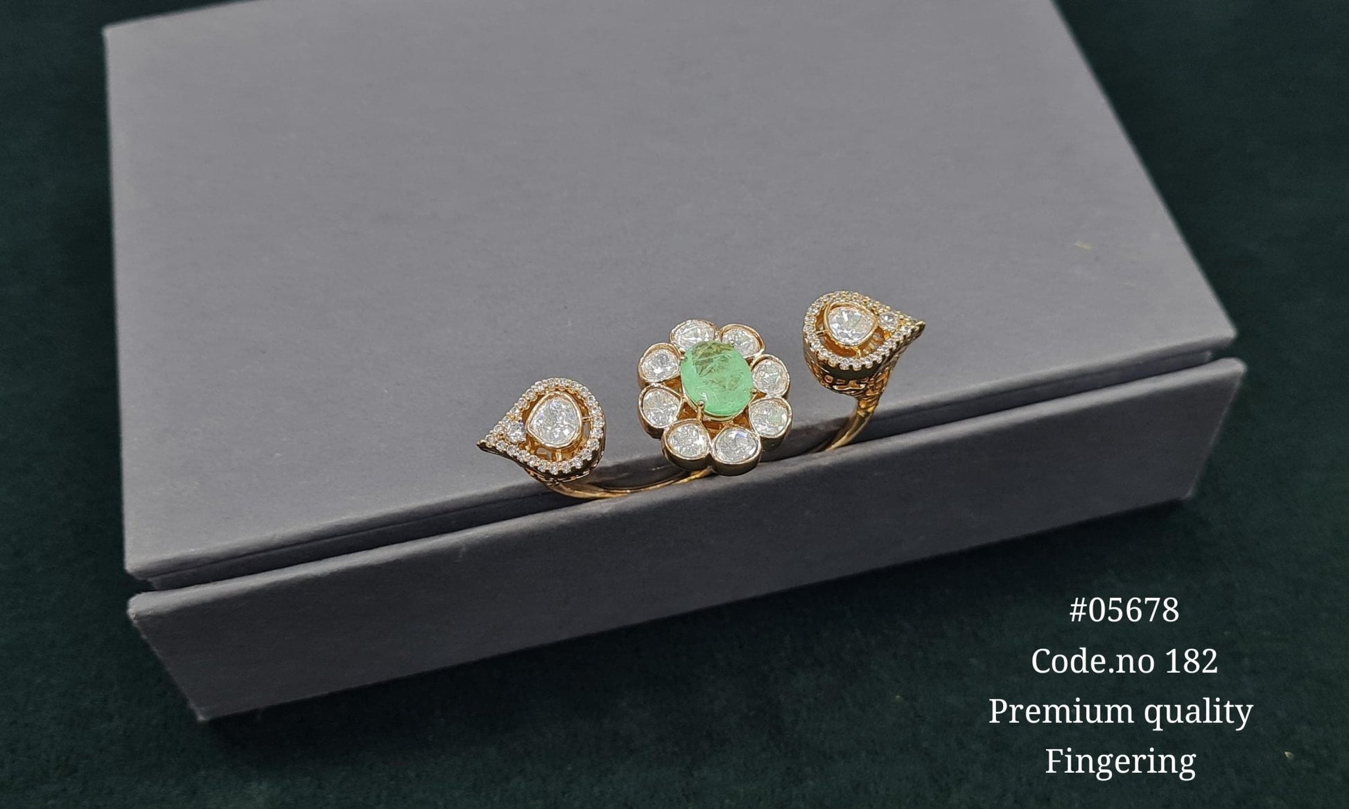 Kundan Fingerring 05678 - KRISHNA'S SWETA JEWELLERY