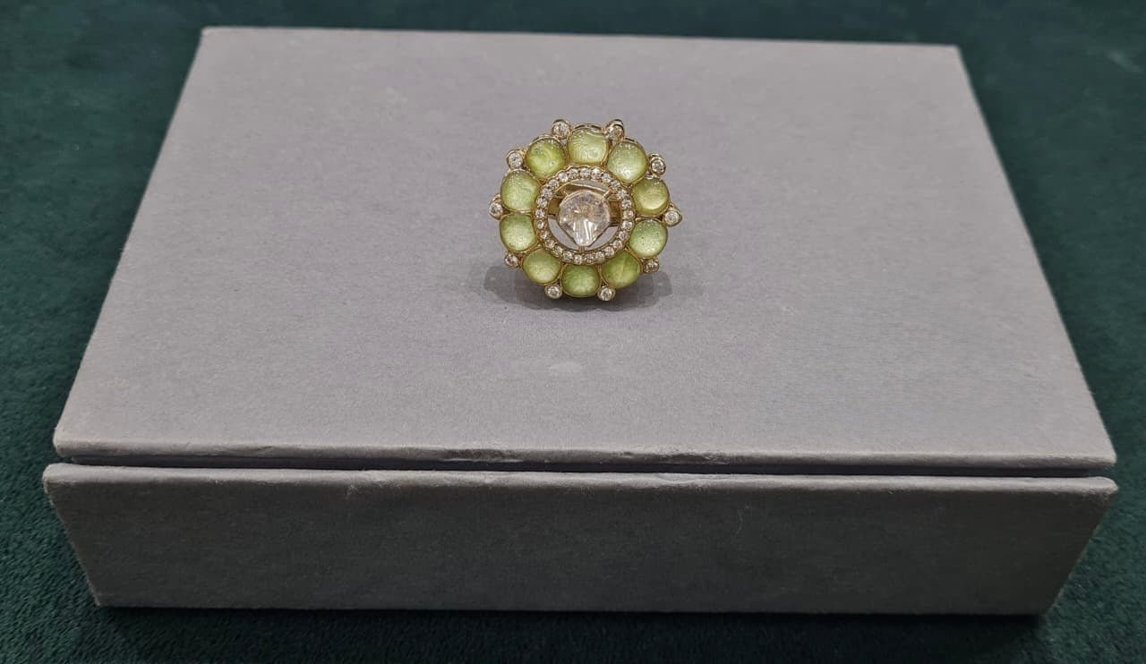 Kundan Fingerring 05828 - KRISHNA'S SWETA JEWELLERY