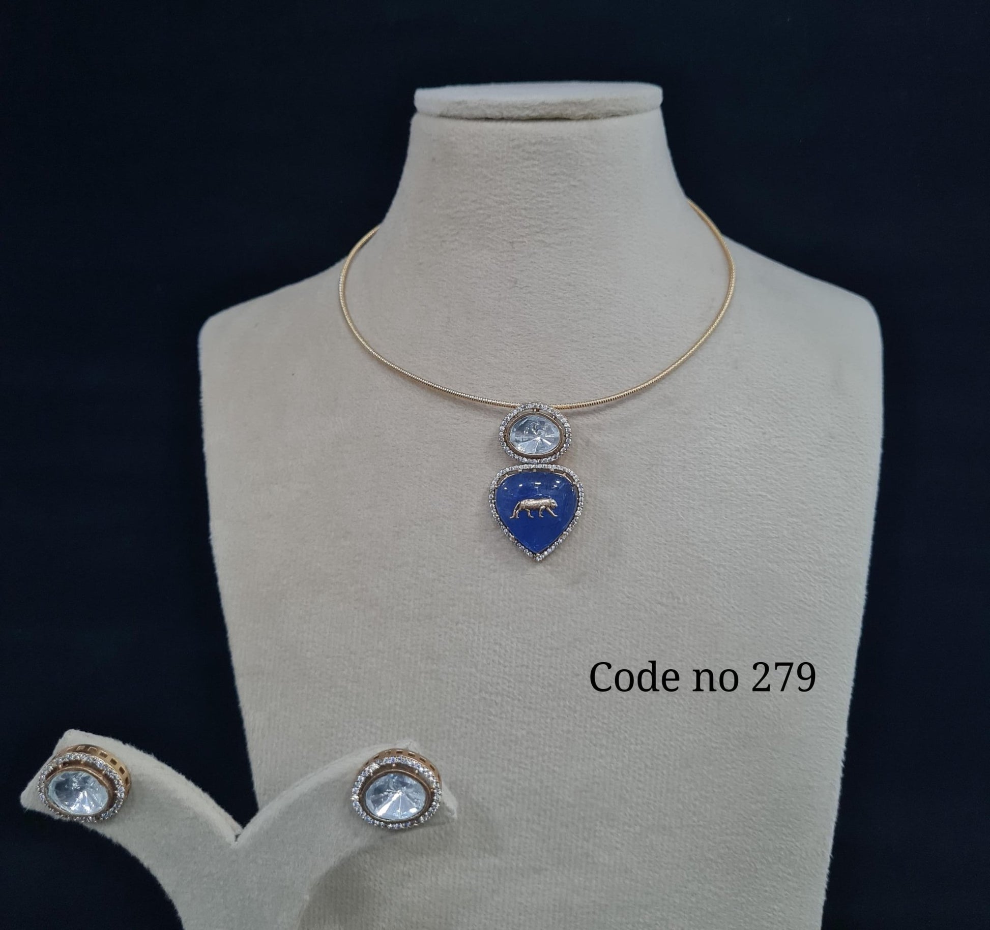 Kundan Hasli 00109 - KRISHNA'S SWETA JEWELLERY