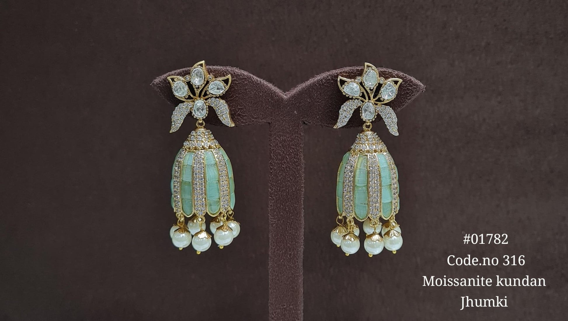 Kundan Jhumki 01782 - KRISHNA'S SWETA JEWELLERY