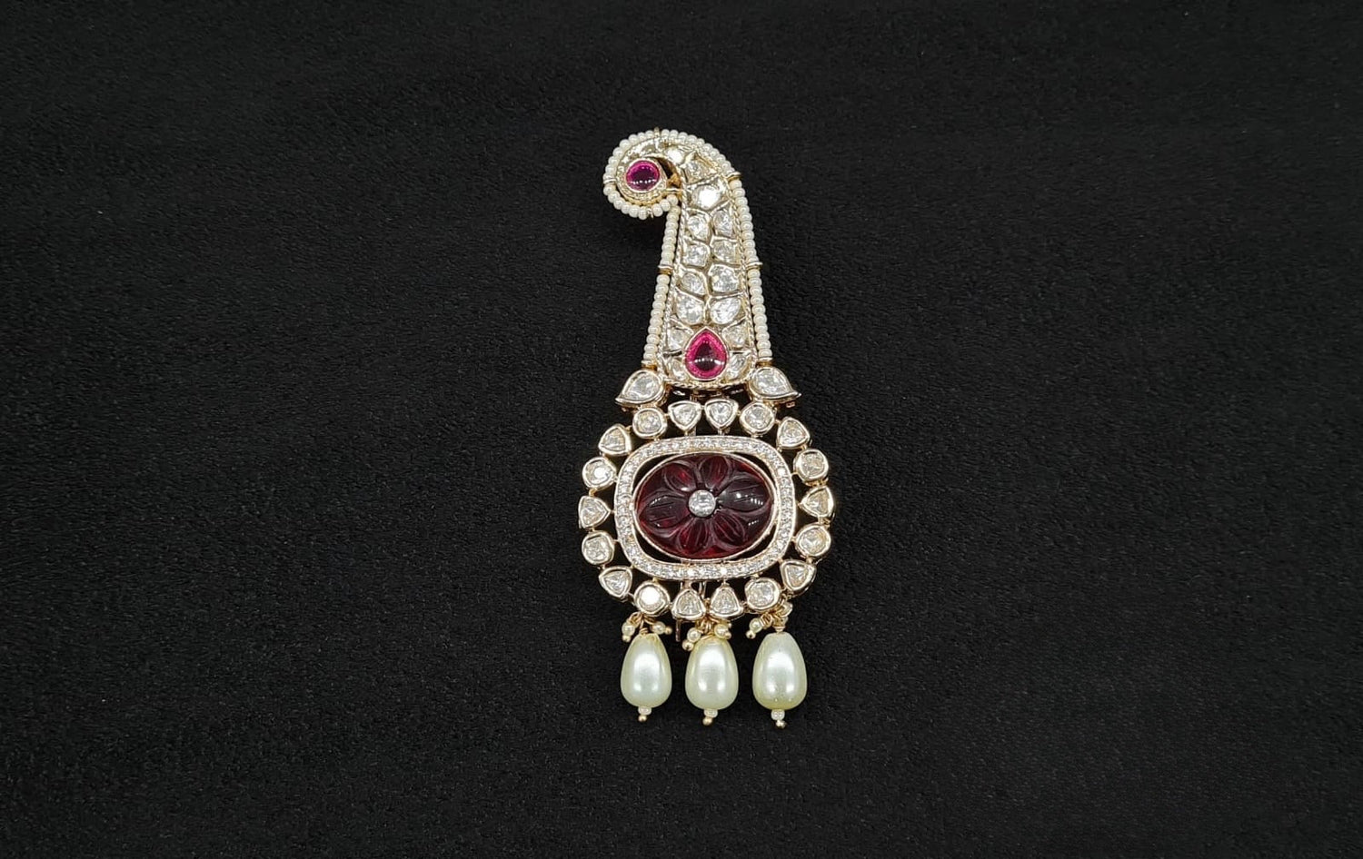 Kundan Kalgi 10320 - KRISHNA'S SWETA JEWELLERY