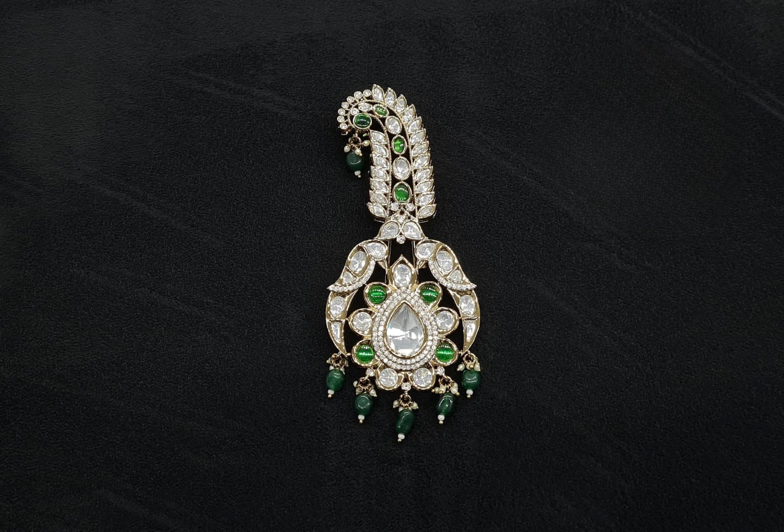 Kundan Kalgi 10466 - KRISHNA'S SWETA JEWELLERY