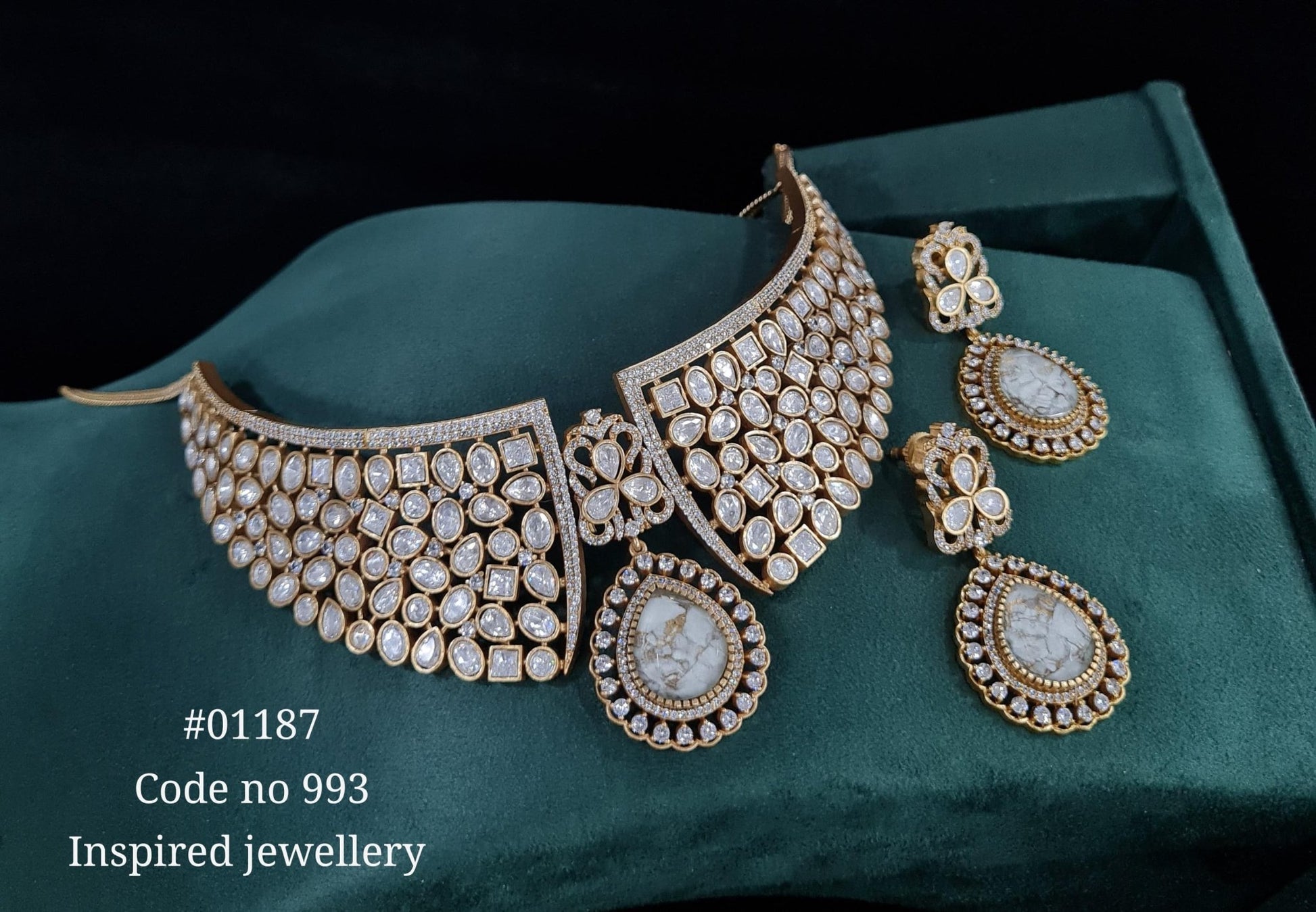 Kundan Necklace 01187 - KRISHNA'S SWETA JEWELLERY