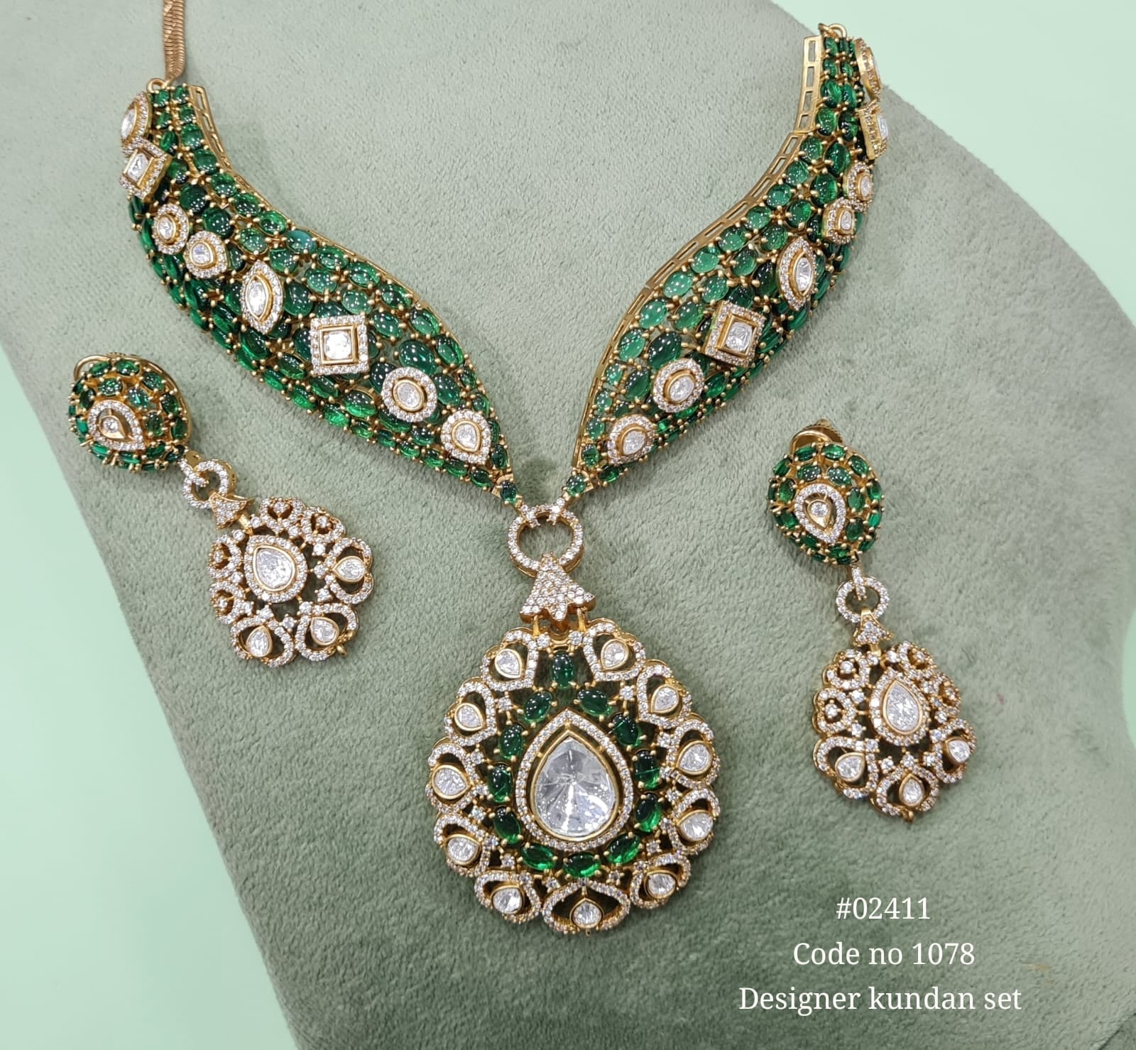 Kundan Necklace 02411 - KRISHNA'S SWETA JEWELLERY