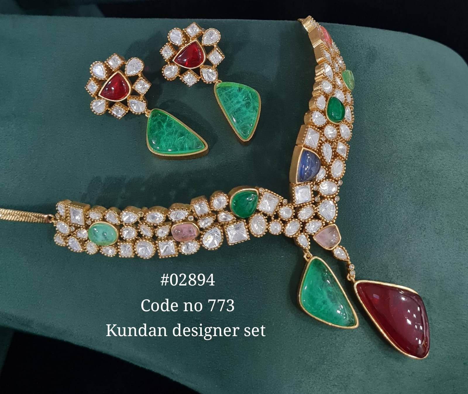 Kundan necklace 02894 - KRISHNA'S SWETA JEWELLERY