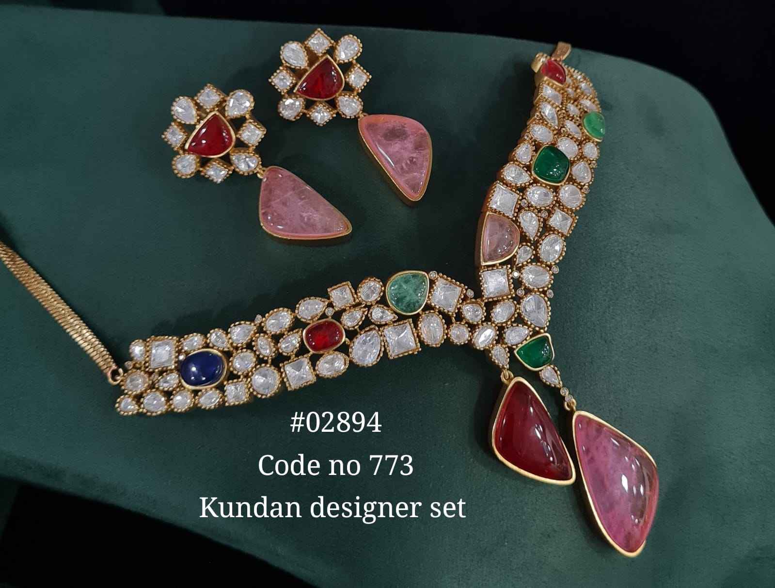 Kundan necklace 02894 - KRISHNA'S SWETA JEWELLERY