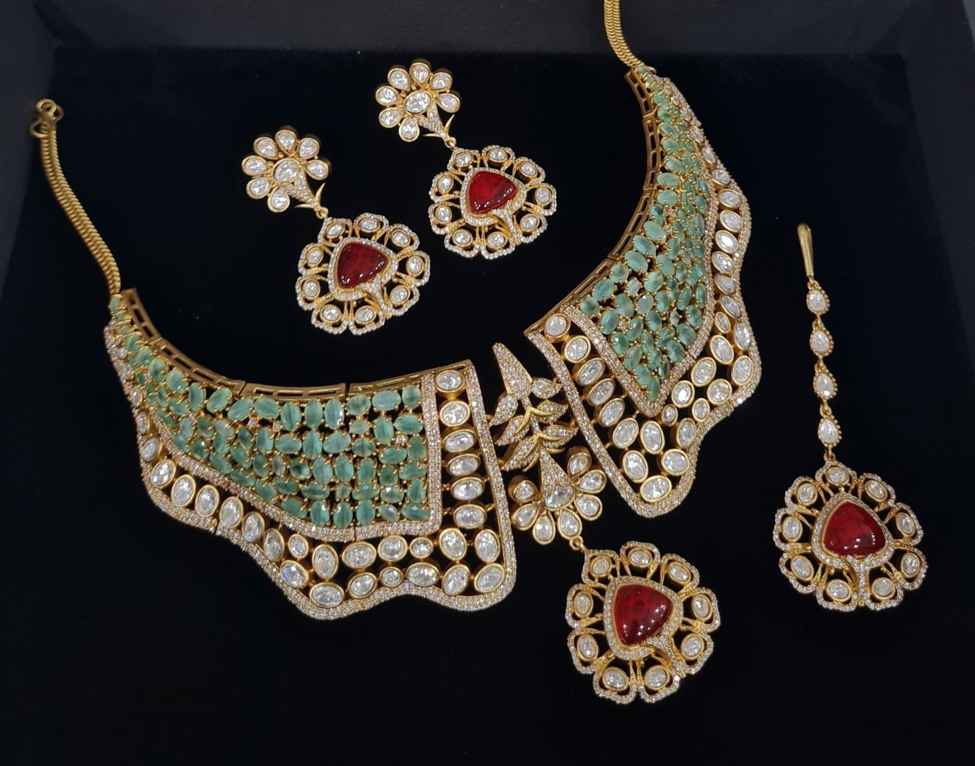 Kundan Necklace 05570 - KRISHNA'S SWETA JEWELLERY