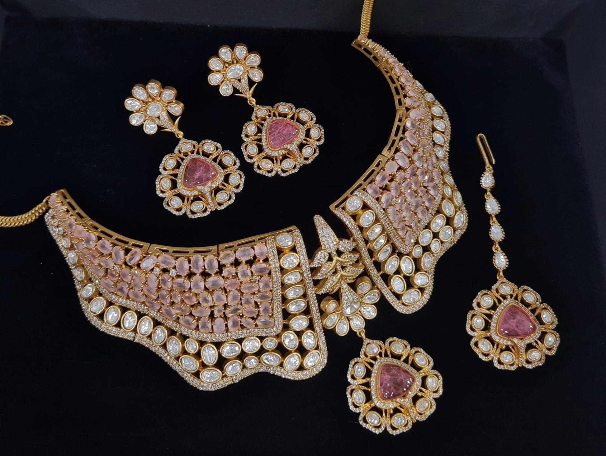 Kundan Necklace 05570 - KRISHNA'S SWETA JEWELLERY