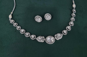 Kundan Necklace 05772 - KRISHNA'S SWETA JEWELLERY